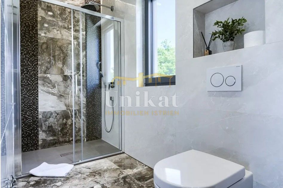 Čudovita vila z razgledom na morje v okolici Marčane